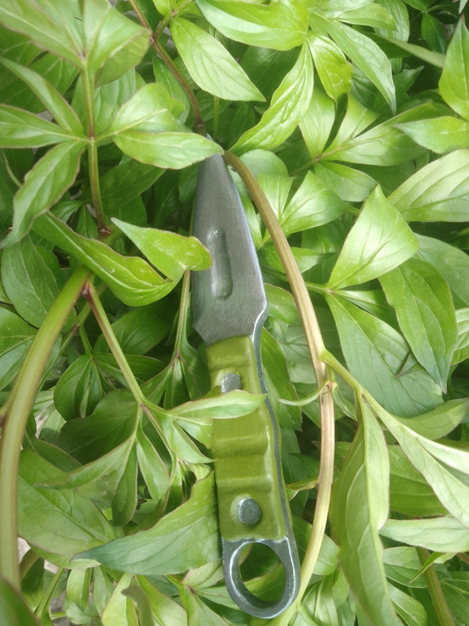 Макет ножа "Шип" из переплетного картона