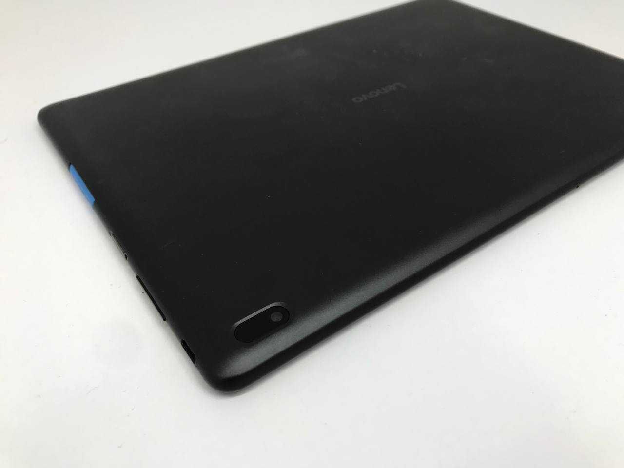 Планшет Lenovo Tab E10 TB-X104F LTE 2/16GB