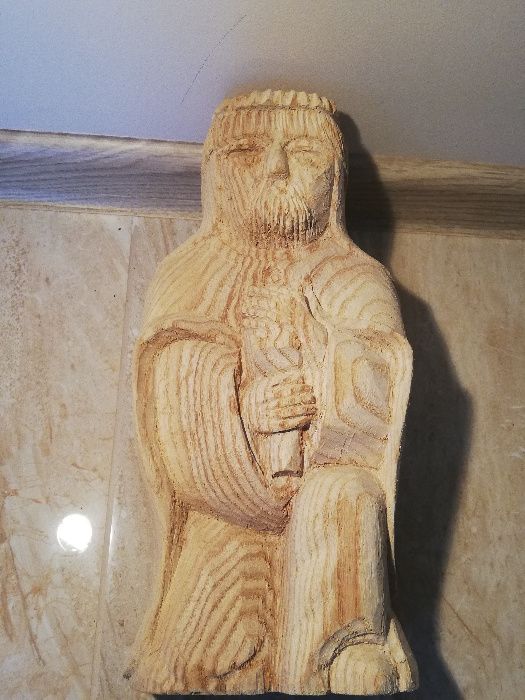 Sprzedam rzeźbę postać biblijna