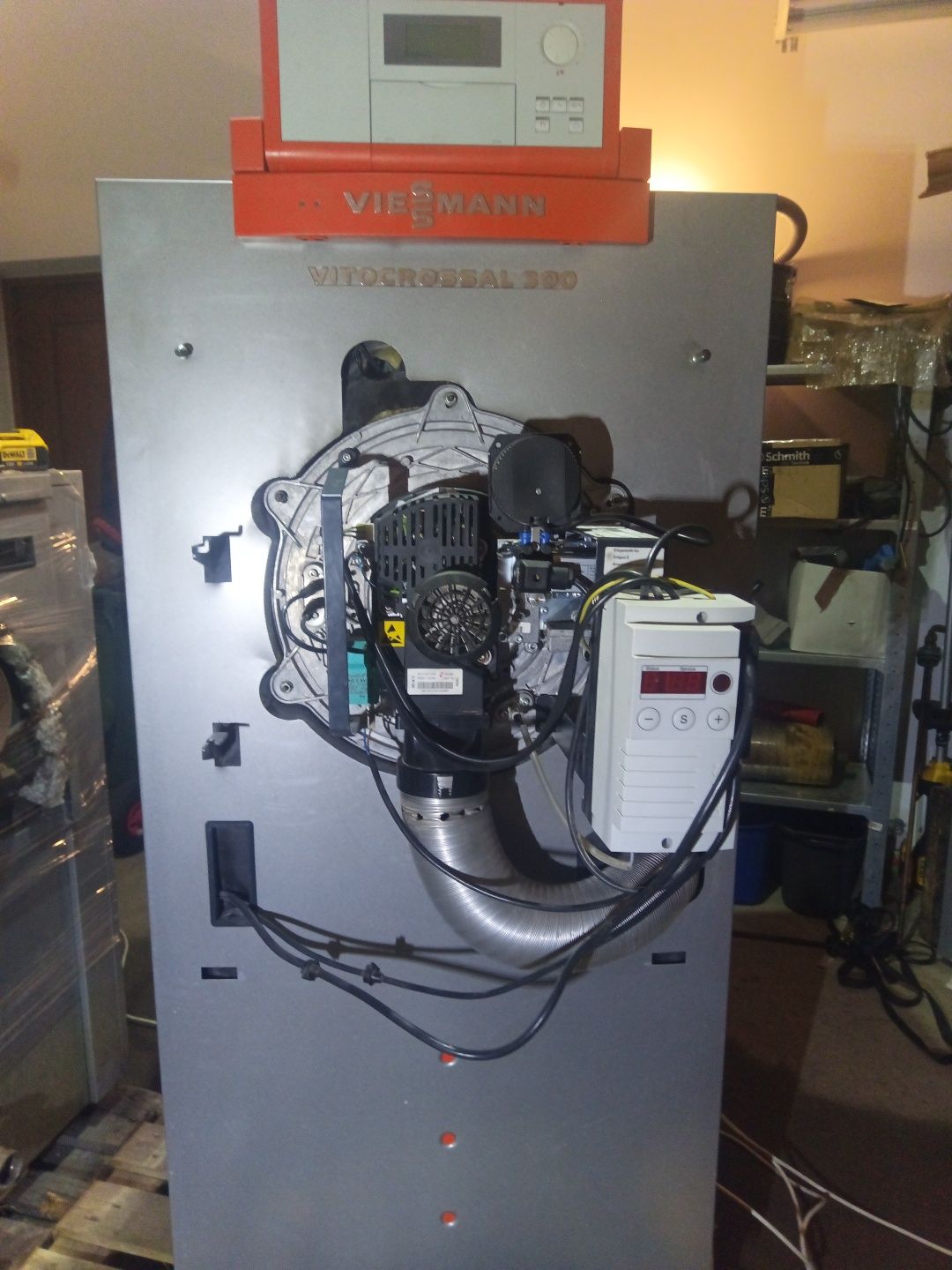 Viessmann Gazowy piec  ,kocioł kondensacyjny vitocrosal 300