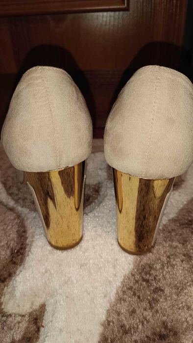 Туфлі замшеві, виробництва Італія