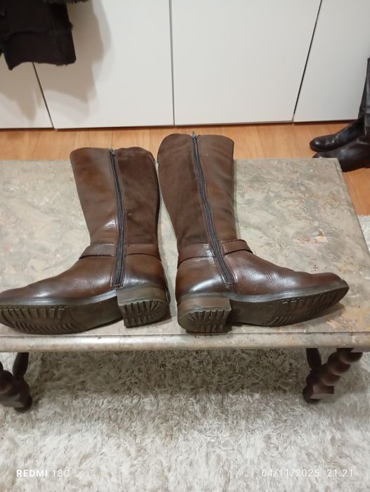 Botas de mulher castanho em pele genuína tamanho 35 l