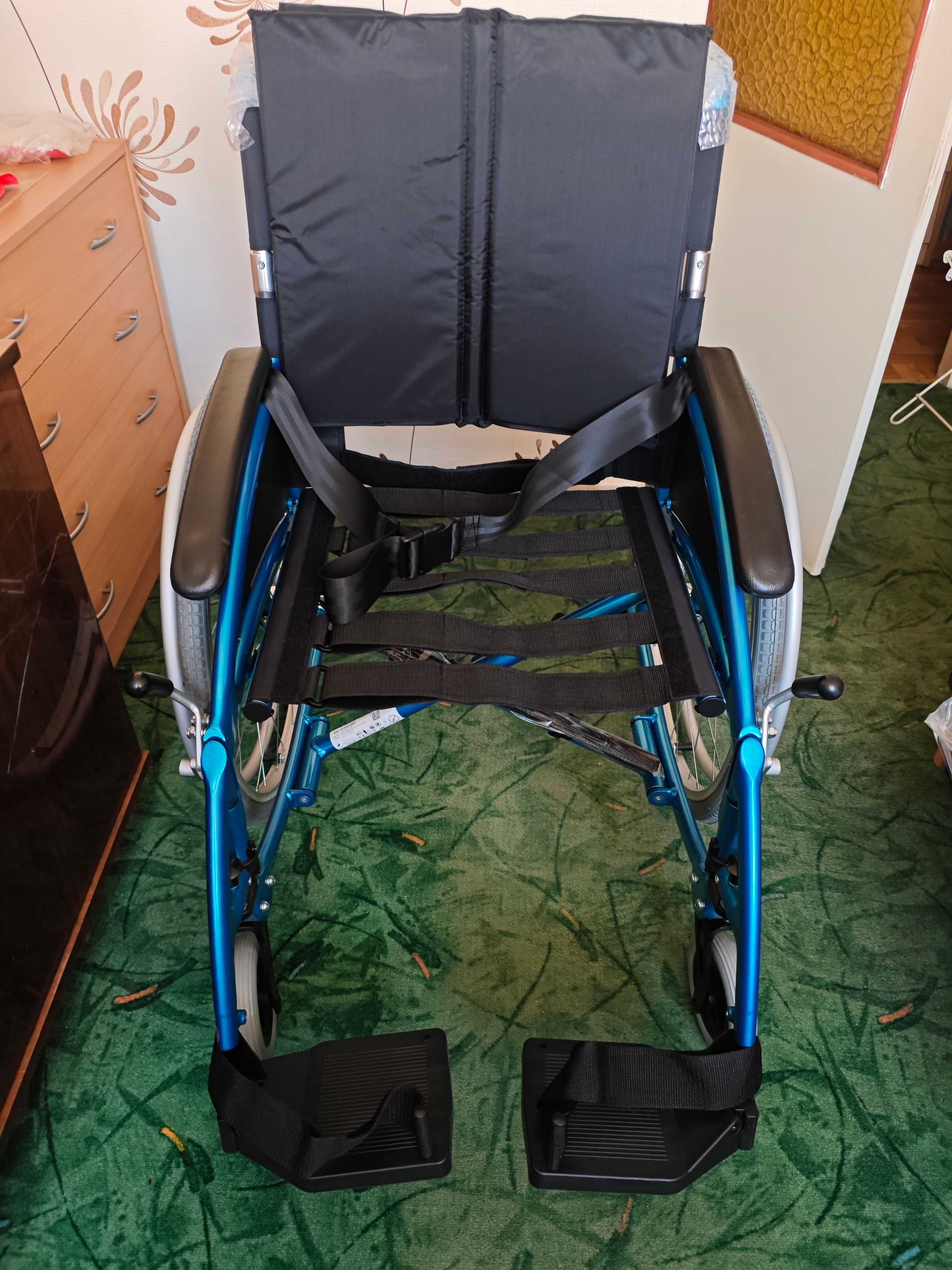 Nowy Wózek inwalidzki Vitea Care Active Sport Light [VCWK9ASL]