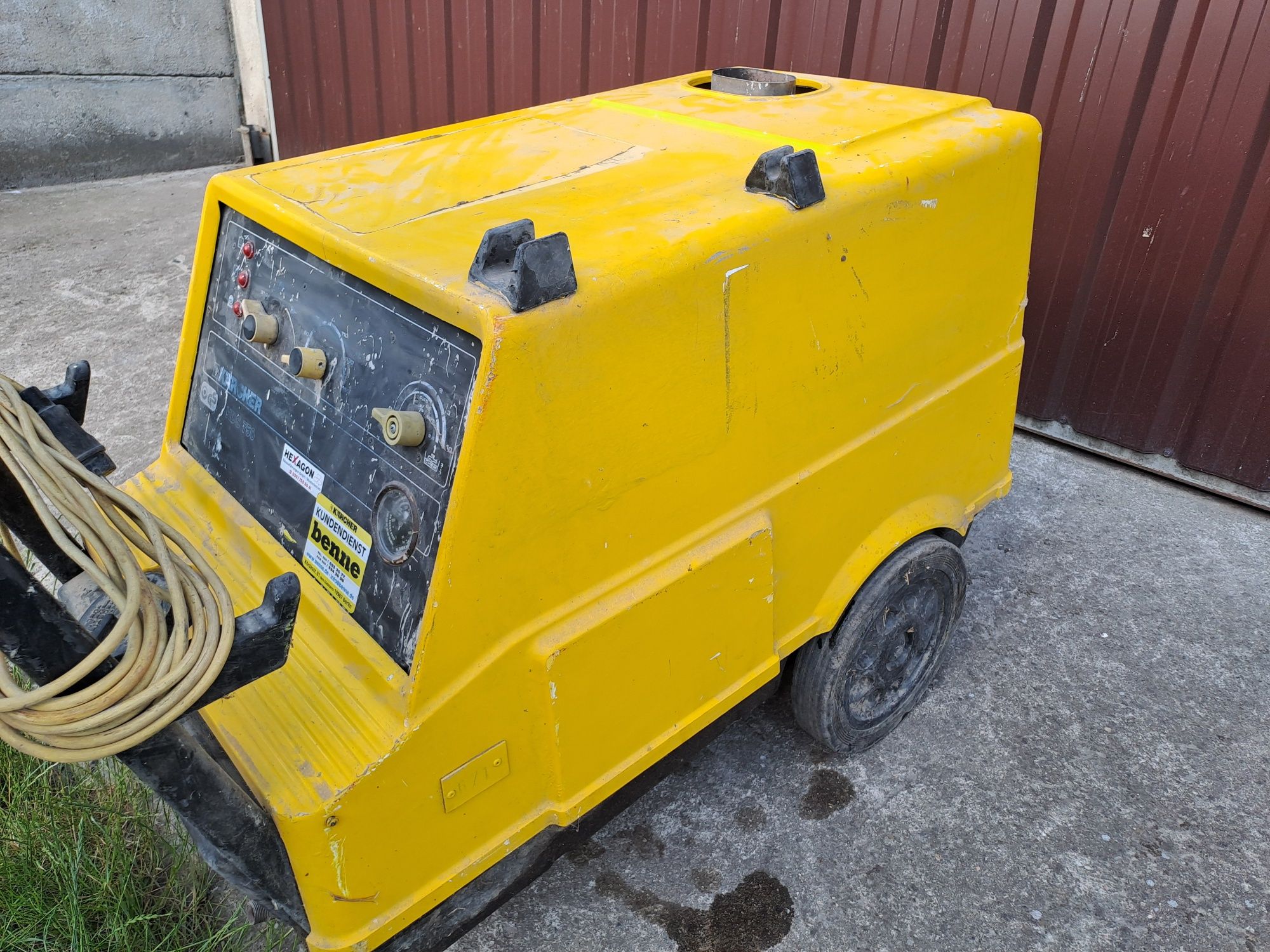 Myjka ciśnieniowa karcher hds 750 gorąca woda 230v