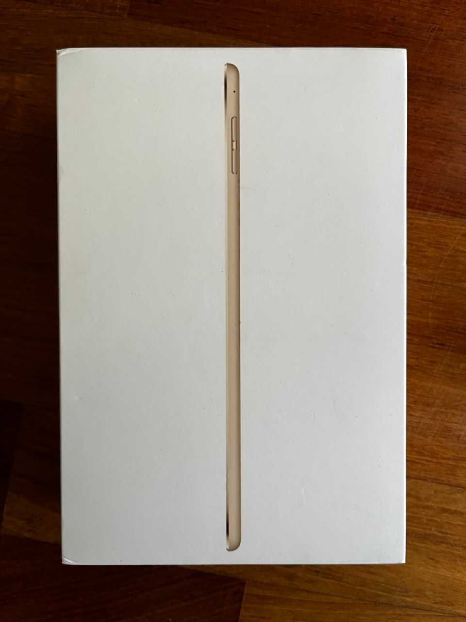 iPad mini 4 Gold