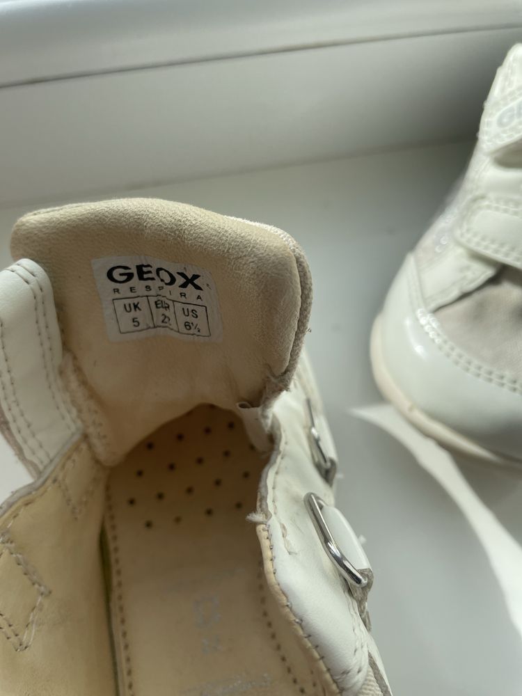 Кросівки Geox