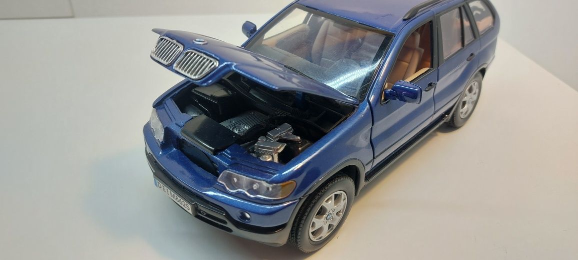 Bmw X5 skala 1,18