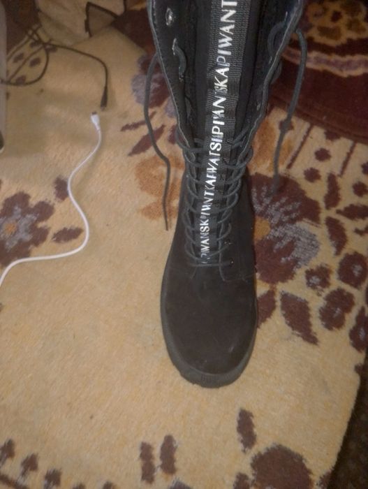 Продам зимние замшевые сапоги на широкую ногу 40 р