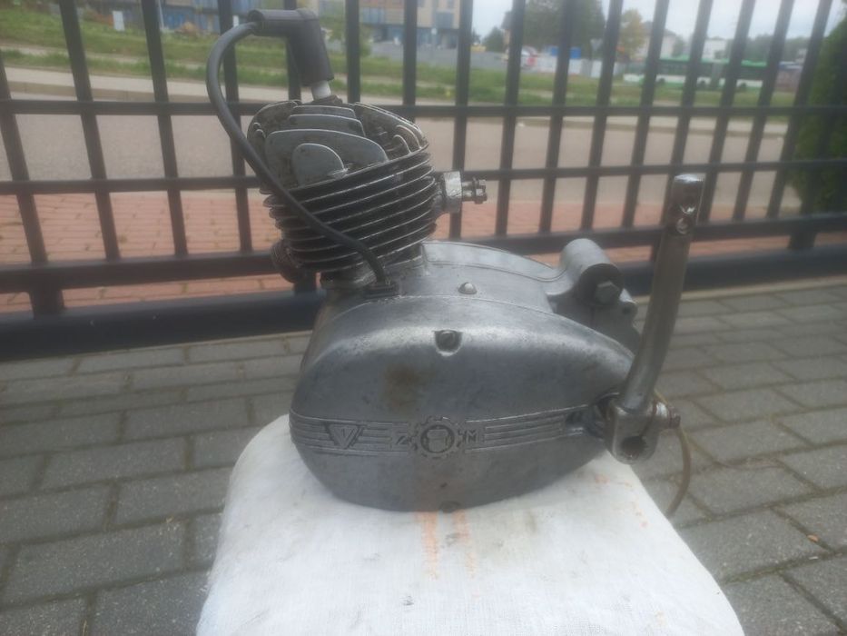 Silnik do Komara 38