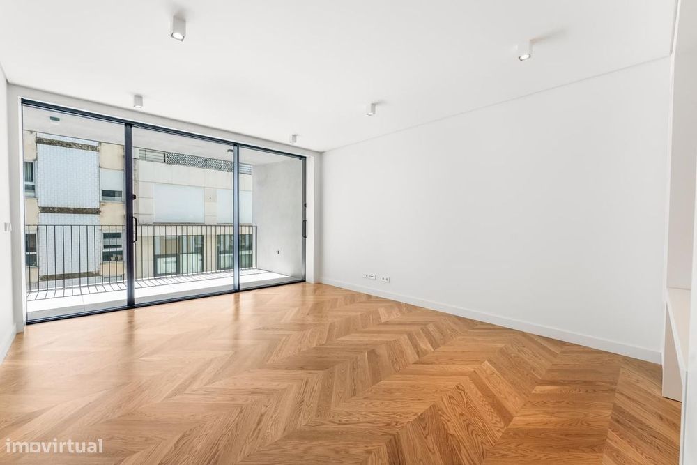 Apartamento T1 com estacionamento, Saldanha, Lisboa