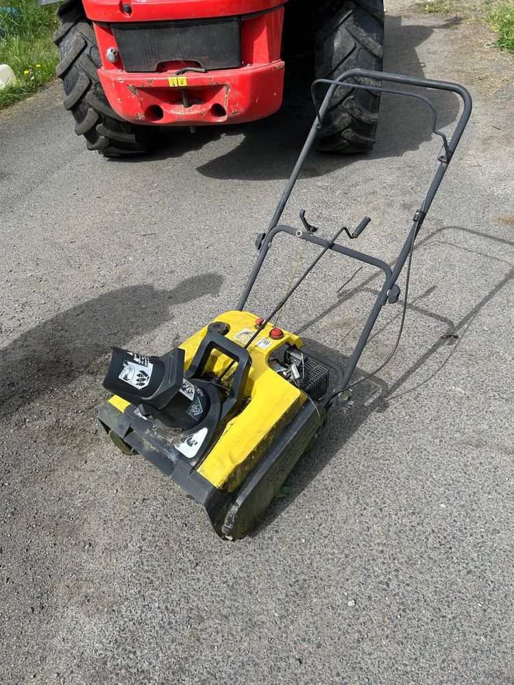 Odśnieżarka DB7001-C spalinowa odbiór osobisty