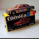 Rara miniatura tomica carro toyota crown 2600 Royal Saloon