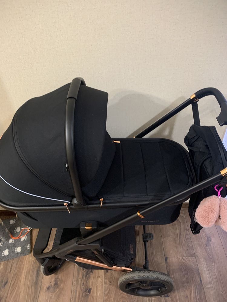 Продам дитячу коляску Carrello Sigma 2в1