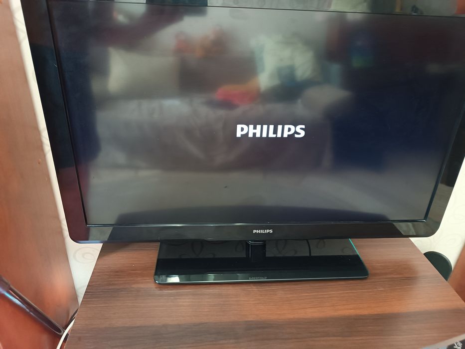 Телевизор Phillips 32" 32pfl3017h/12 По запчастям