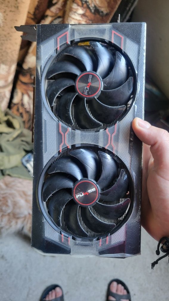 Продам  Radeon RX5600XT