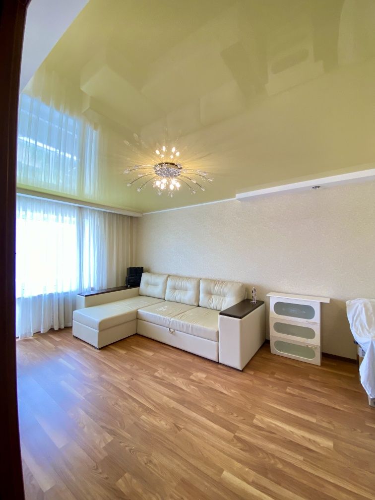 Продам 2х кімнатну квартиру в м. Покров, 36й мікрорайон "чешка"