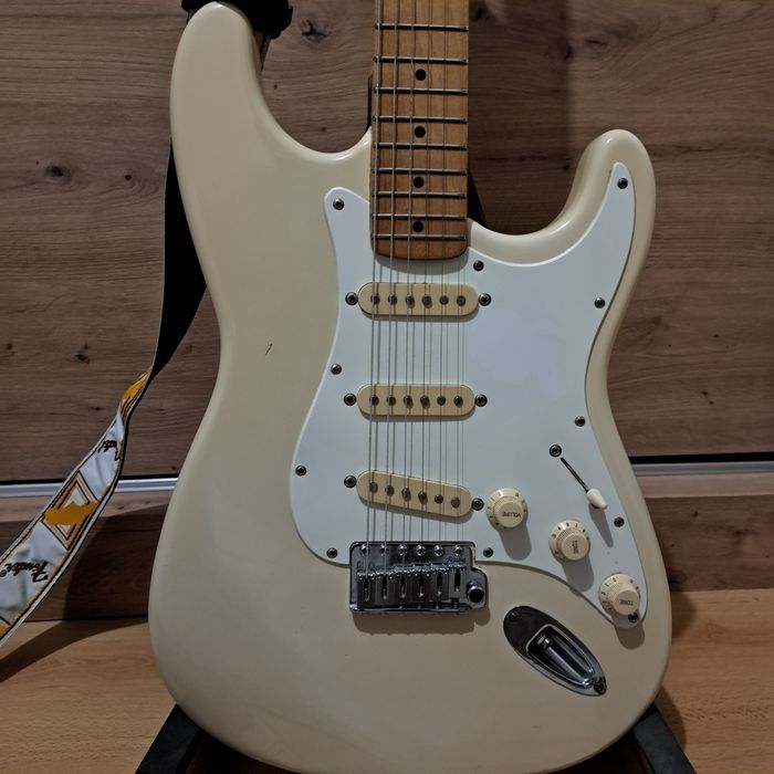 Squier Stratocaster
