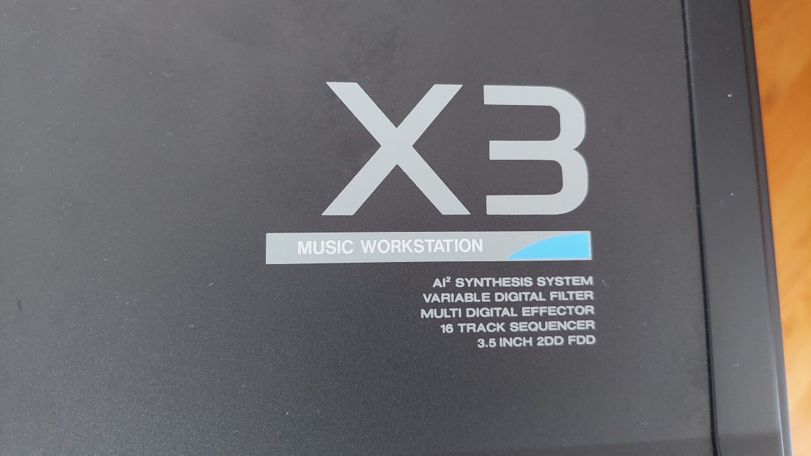 Sintetizador Korg X3 100% como novo