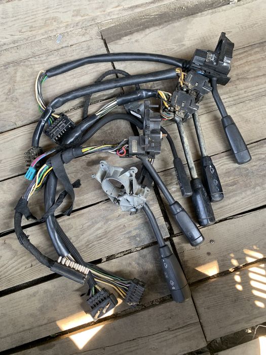 Переключатель поворотов mercedes w202 w203 w210 w211 w168 w163
