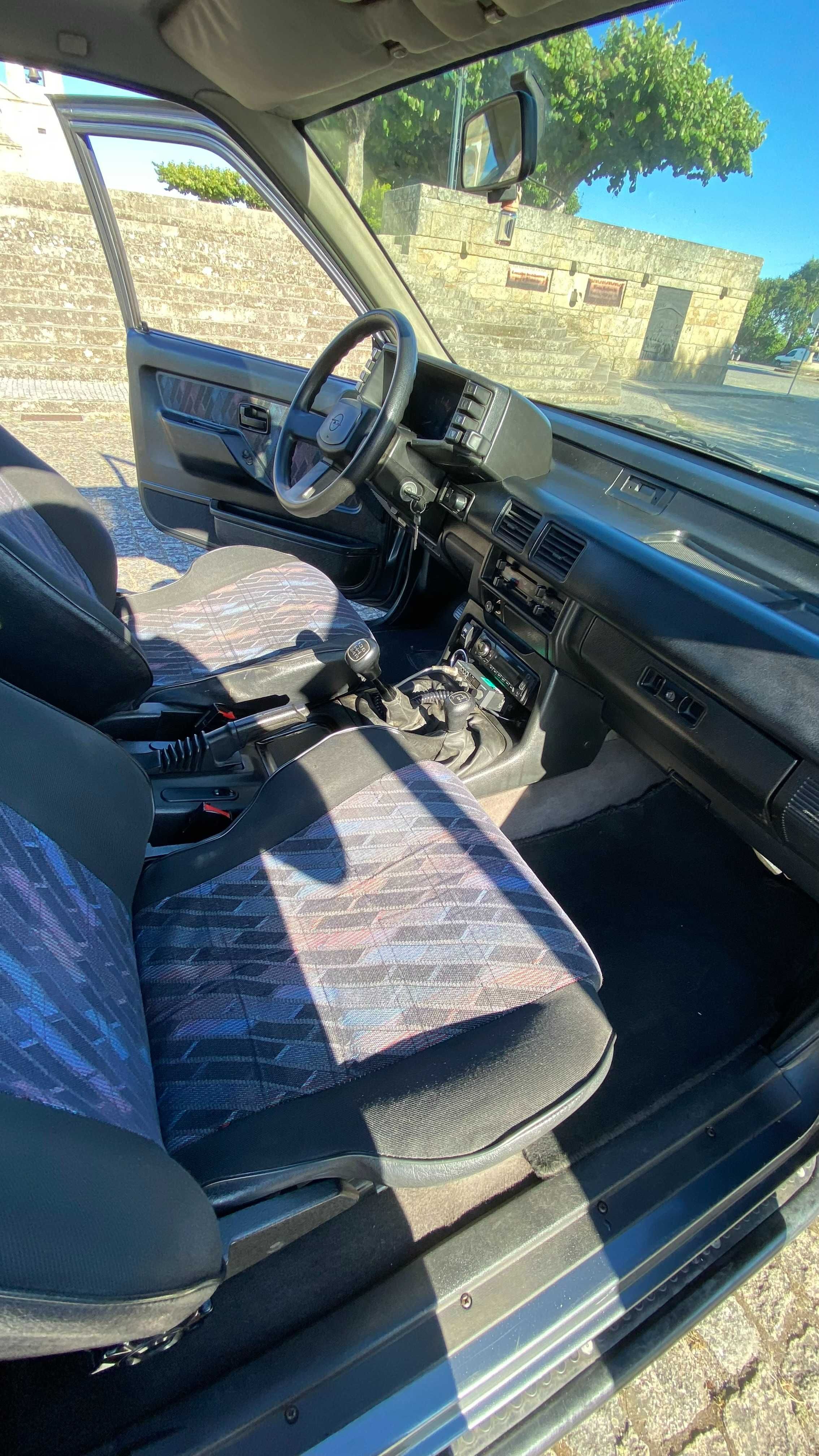 Opel Frontera 2.8 TDI (Motor Isuzu)