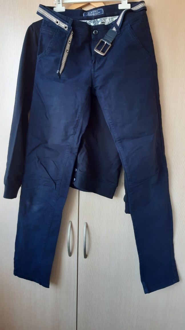 Вещи для подростка джинсы жилет Reebok кардиган