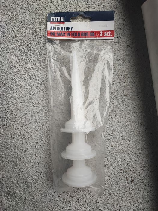 Wyciskacz do silikonu, do mas bitumicznych, kiełbasek + 3 nowe końcówk
