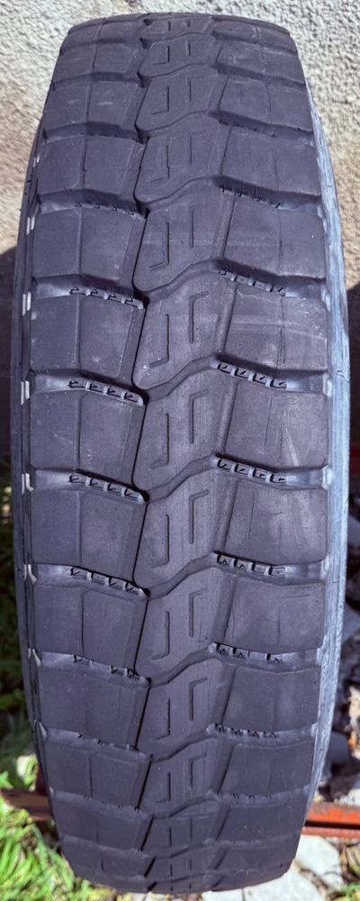 Шины б у 7.5R16 ведущие