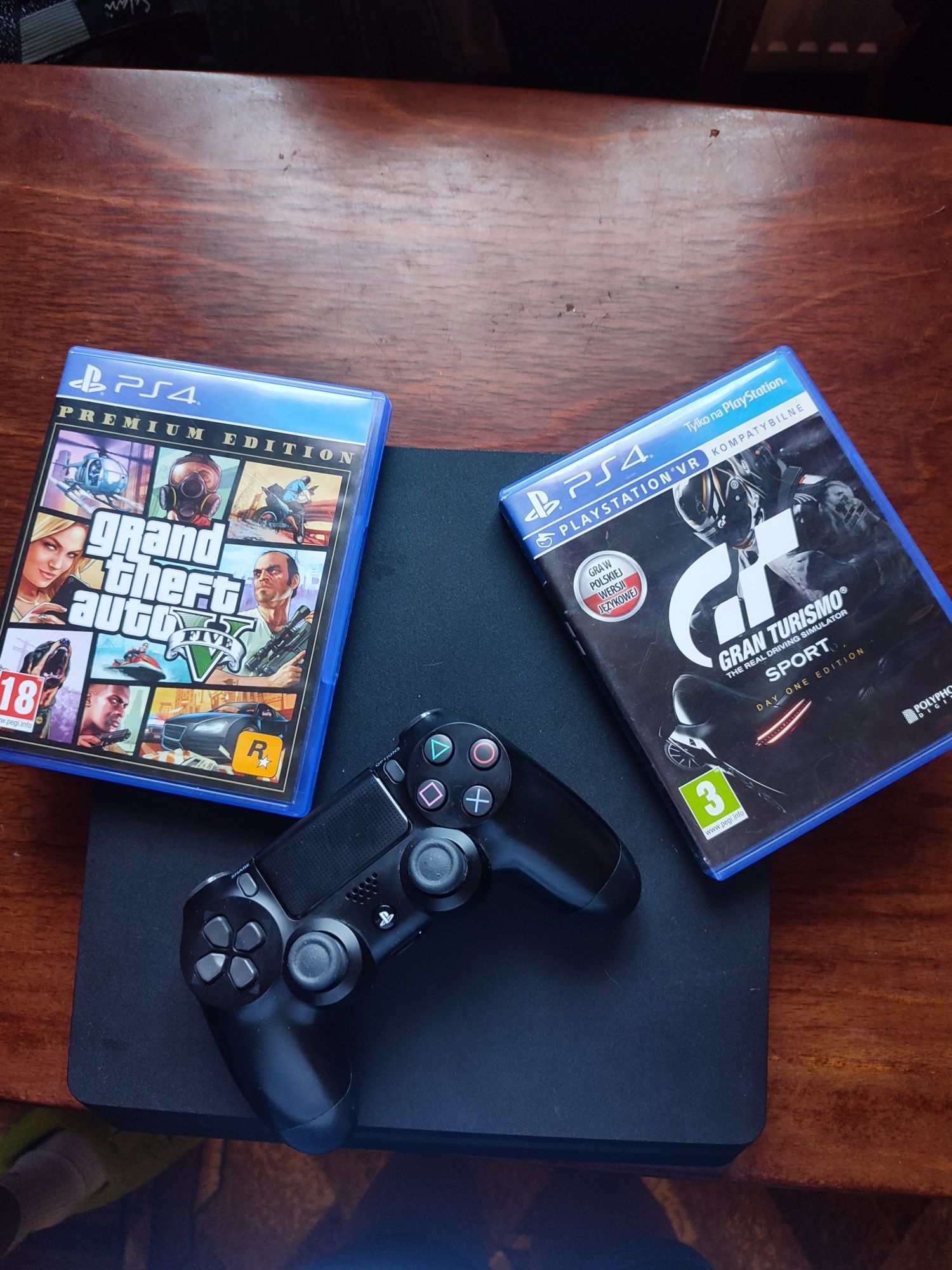 Консоль Playstation 4 Slim 1 Тб