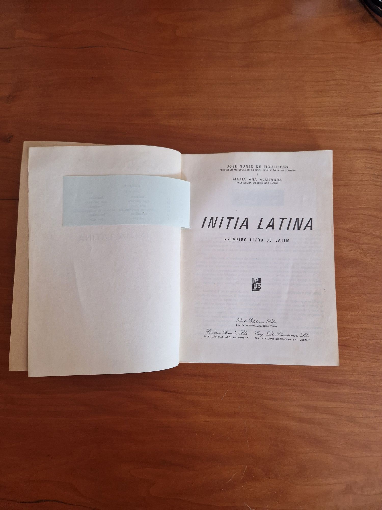Livro "Initia Latina", de José Nunes de Figueiredo