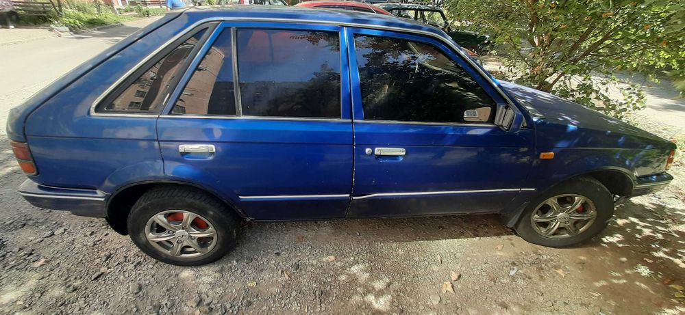 Продам Mazda 323BF Хетчбек 1.3 газ бензин переоформляється