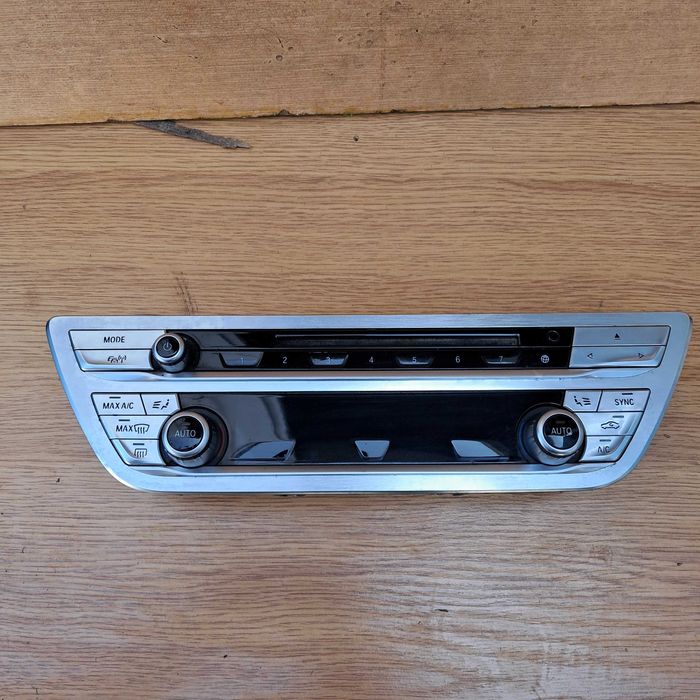 Panel radia klimatyzacji BMW G11