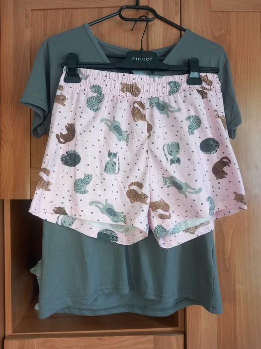 NOWA Piżama w kotki - L/40