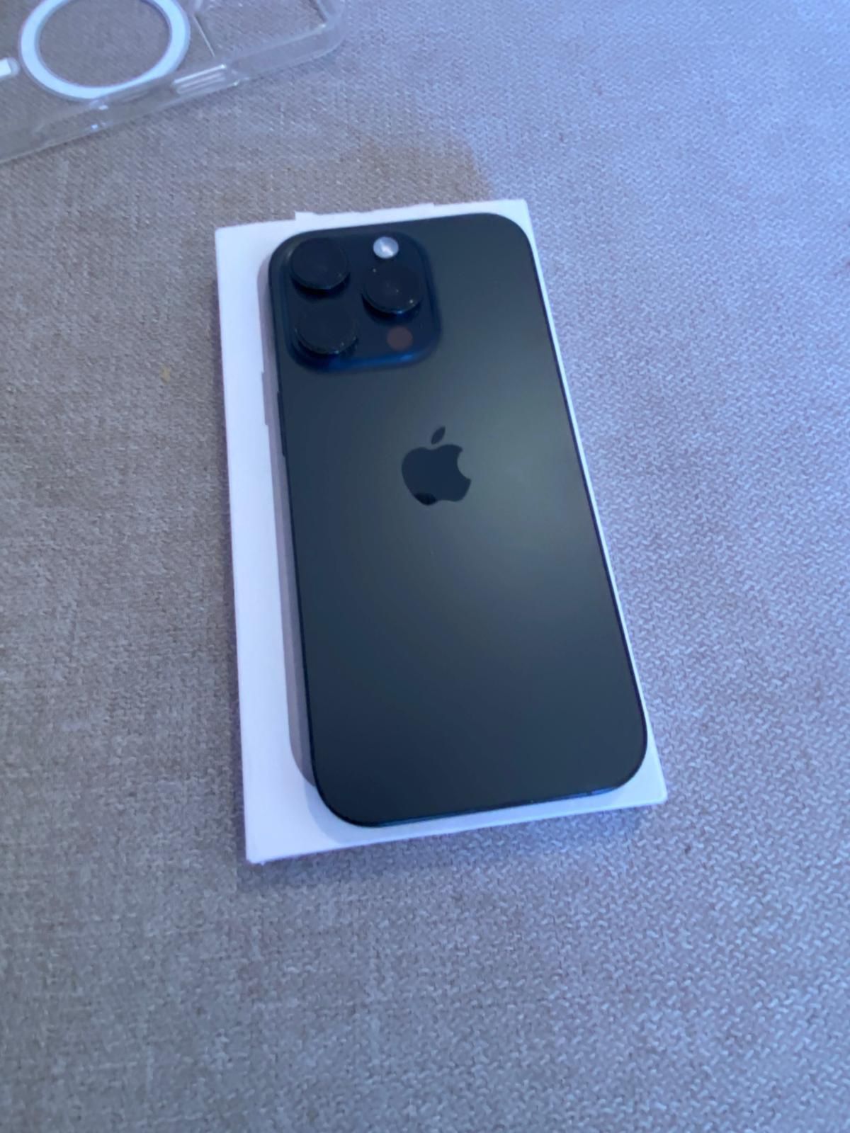 Iphone 16 pro em ótimo estado