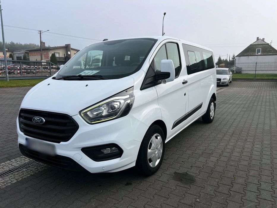 Ford Transit Custom Swiatła LED, Nowy Model, 9-miejsc, Klimatyzacja, Multifunkcja