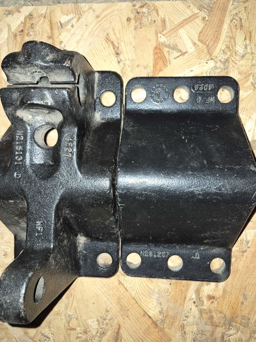 Кронштейн для сівалки John Deere