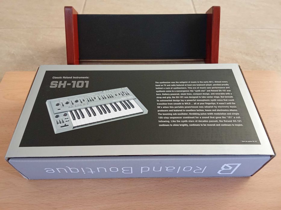 Sintetizador Roland SH-01A (Novo)