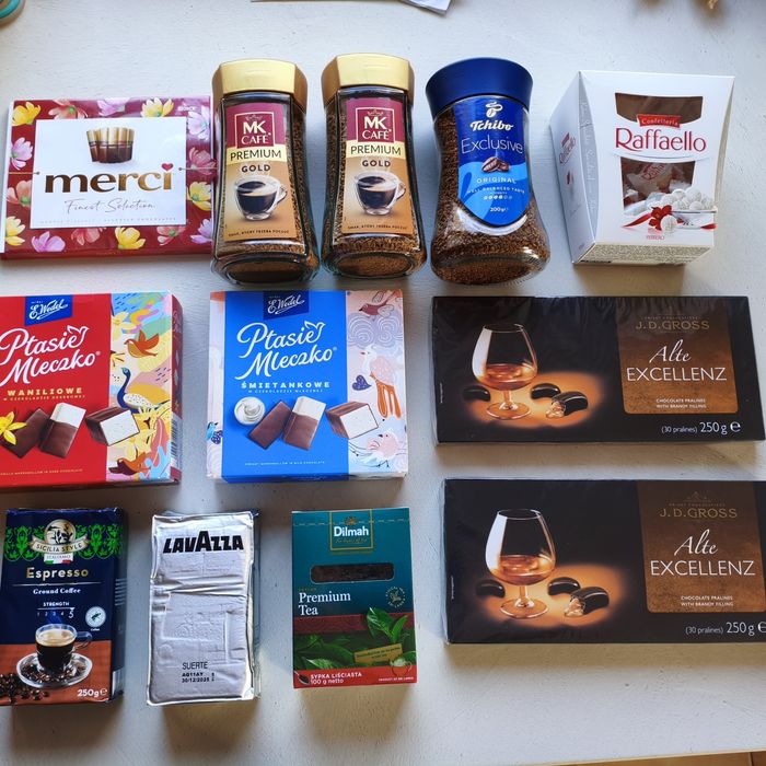 Czekoladki praliny nadziewane ptasie mleczko Raffaello merci+dodatek