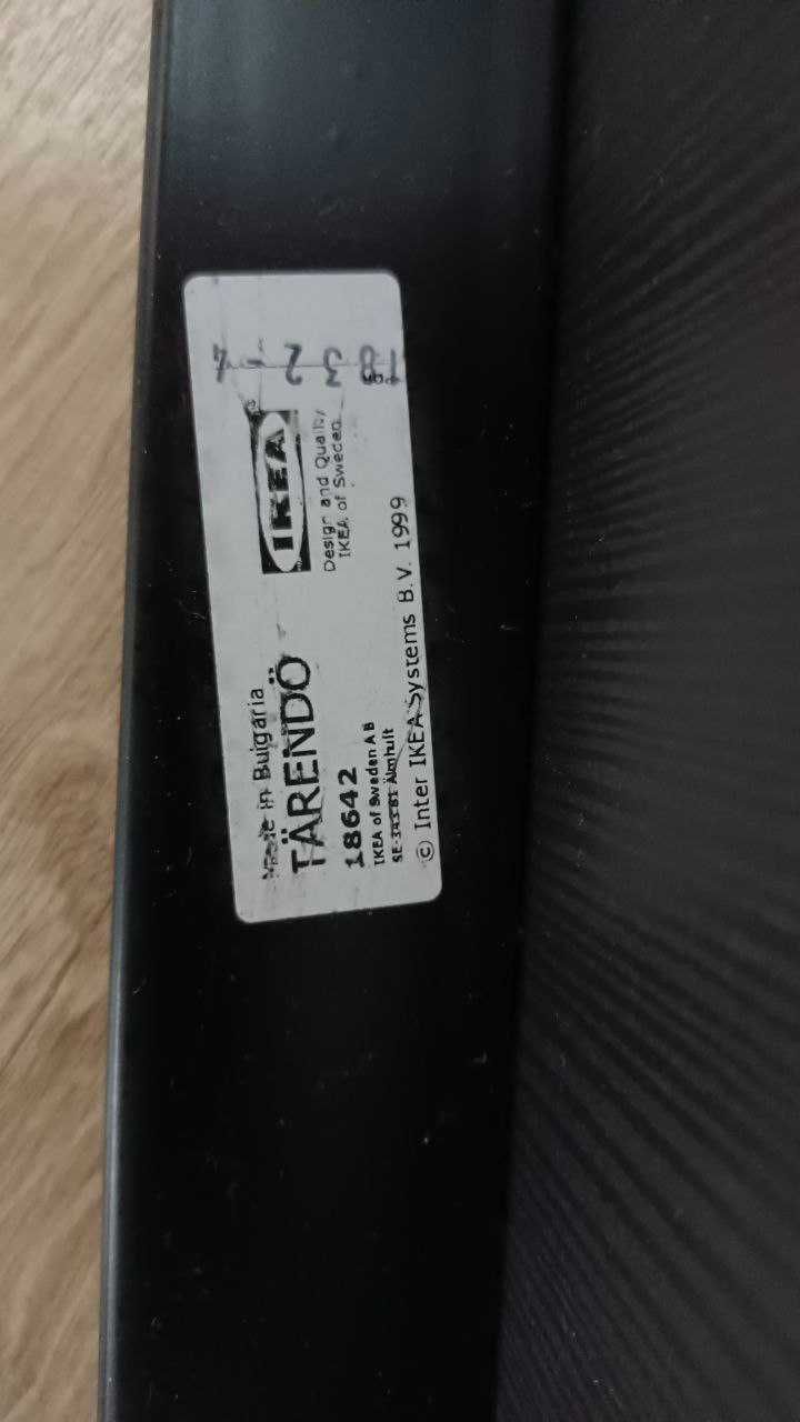 Stół TÄRENDÖ z IKEA w bardzo dobrym stanie, jak nowy.