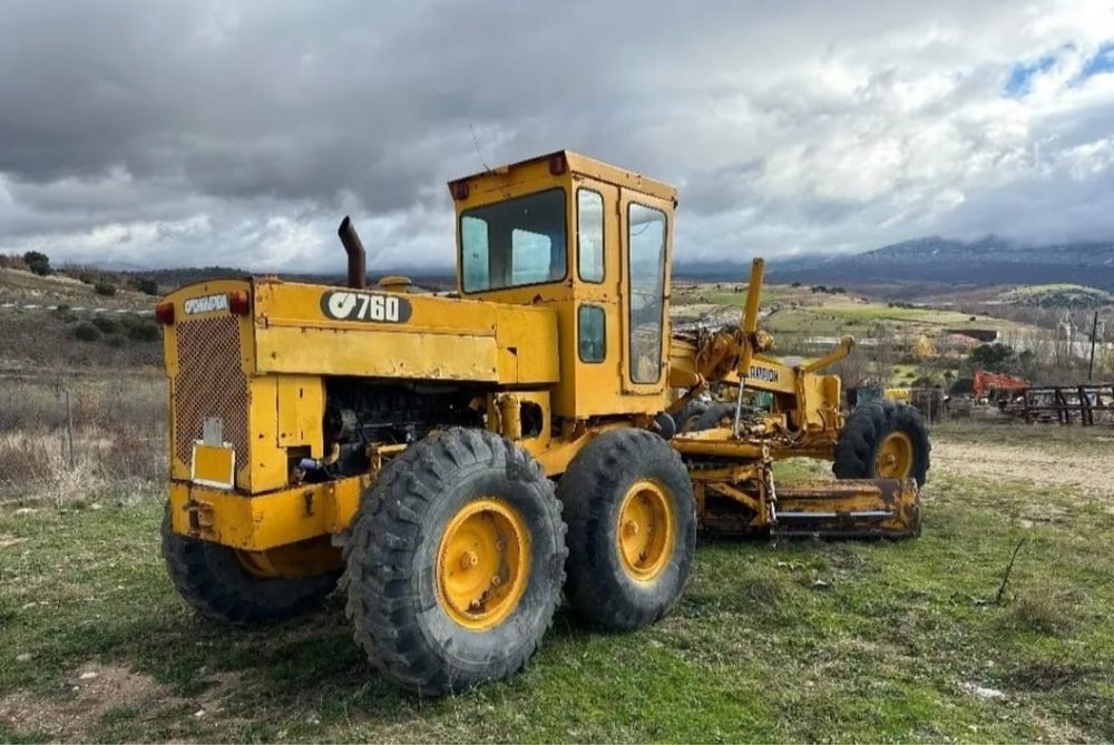 Motoniveladora champion 760