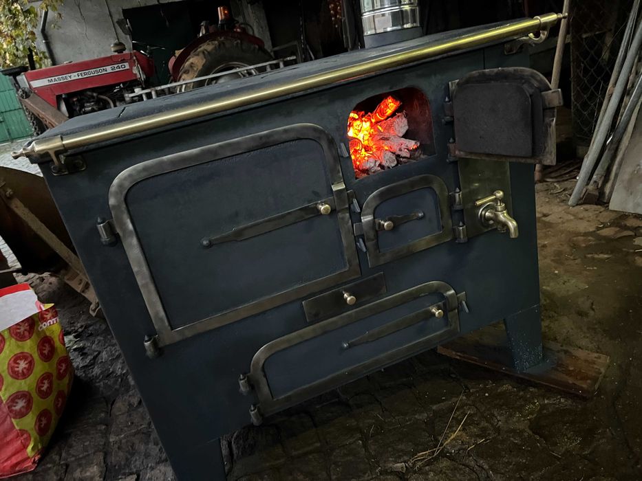 Fogão a lenha usado