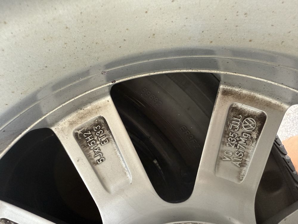 Felgi aluminiowe VW OE ET 33 5jx15” 4x100 UP MII Citigo