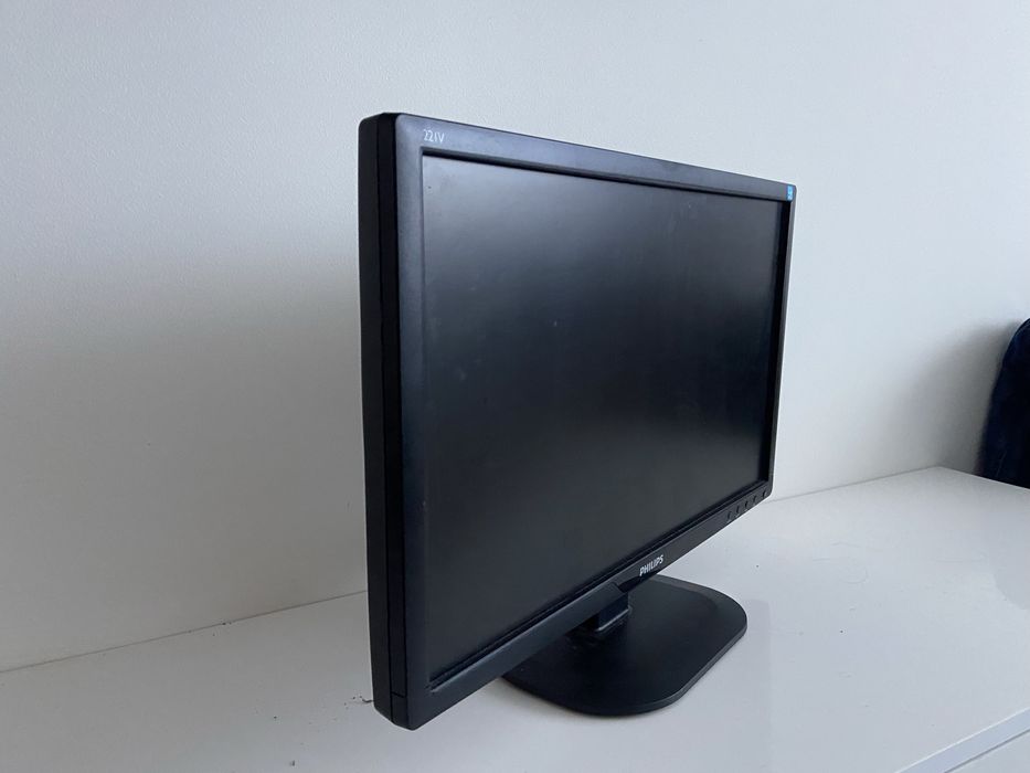Монітор philips 21.5" та комп на процесорі amd athlon x2