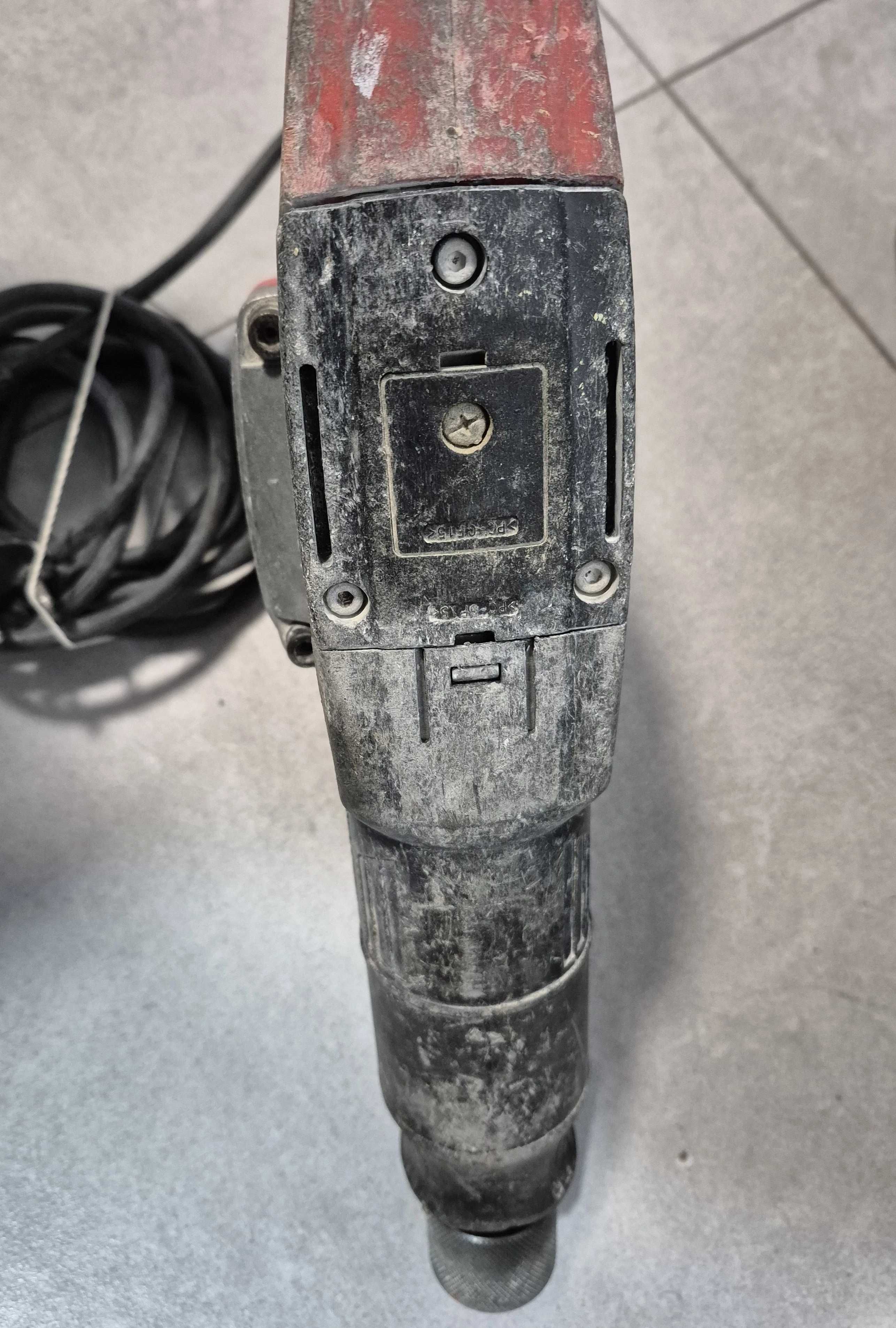 Młot udarowy Makita  M8600 + walizka
