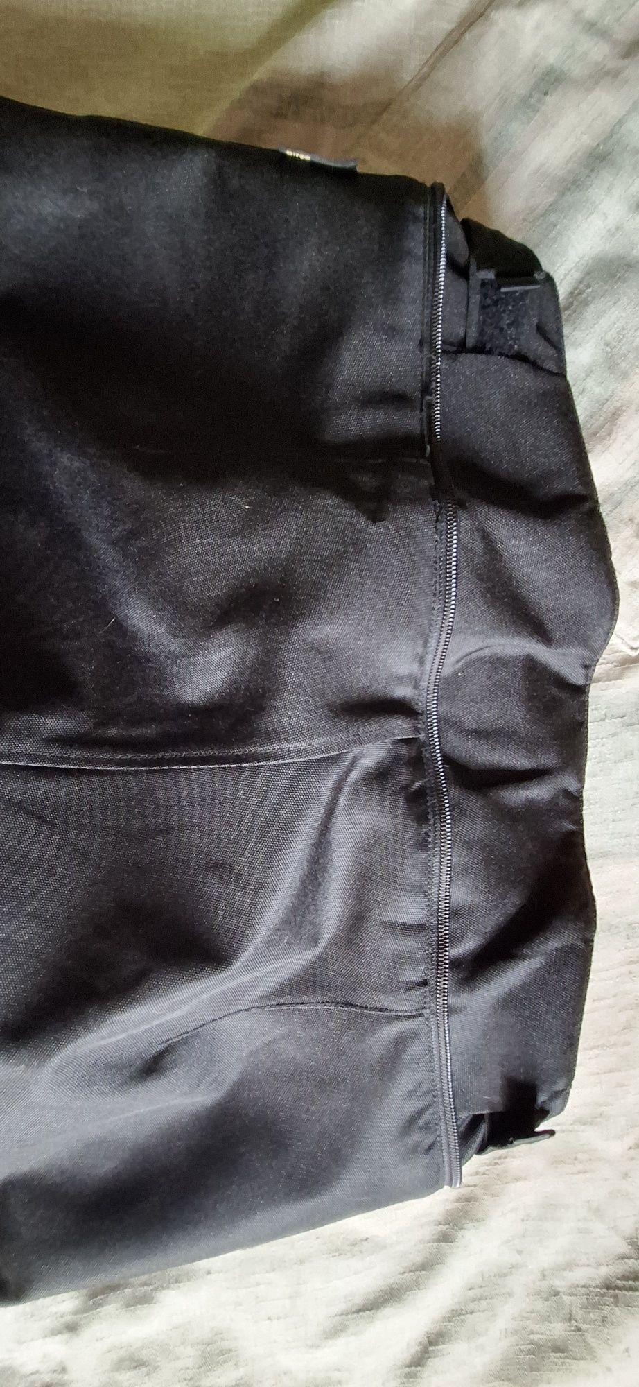 Casaco e calças dainese