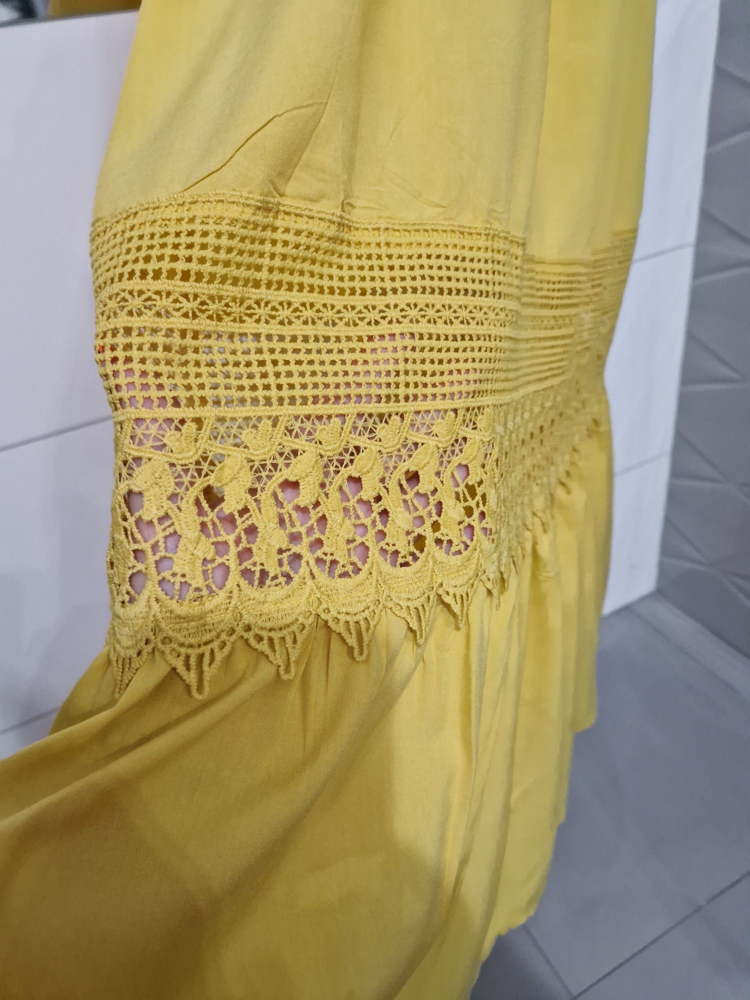 Nowa letnia sukienka maxi z koronką, rozkloszowana L/XL