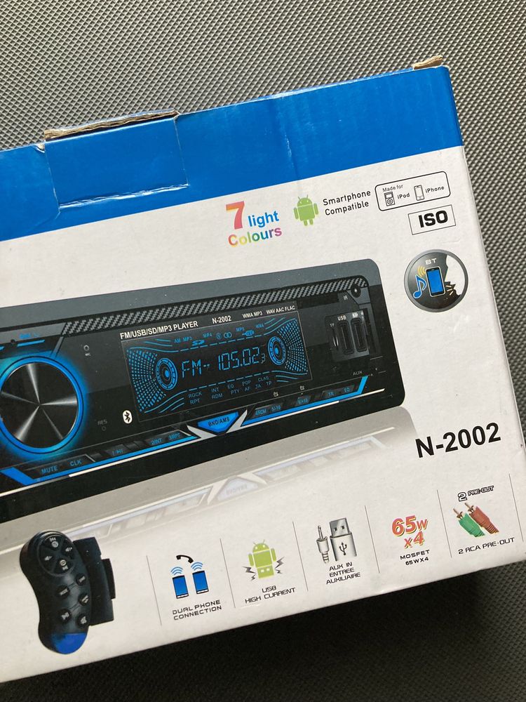 Car MP3 player with USB/TF BT for Iphone ISO 7 LED phone connection
