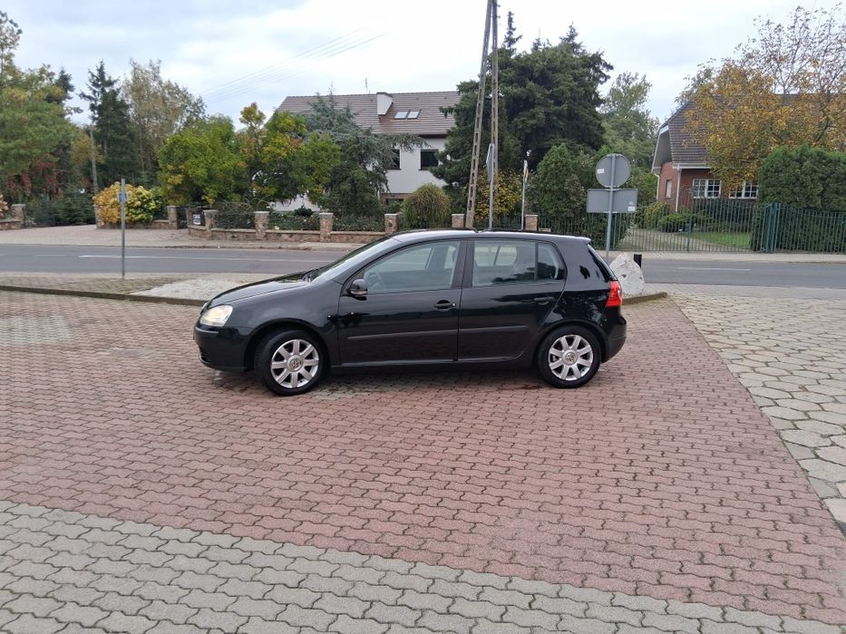 Volkswagen Golf V 1.4 MPI
