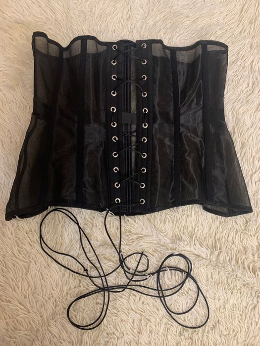 Корсет підгрудний L, на талію 77 см, на високу дівчину