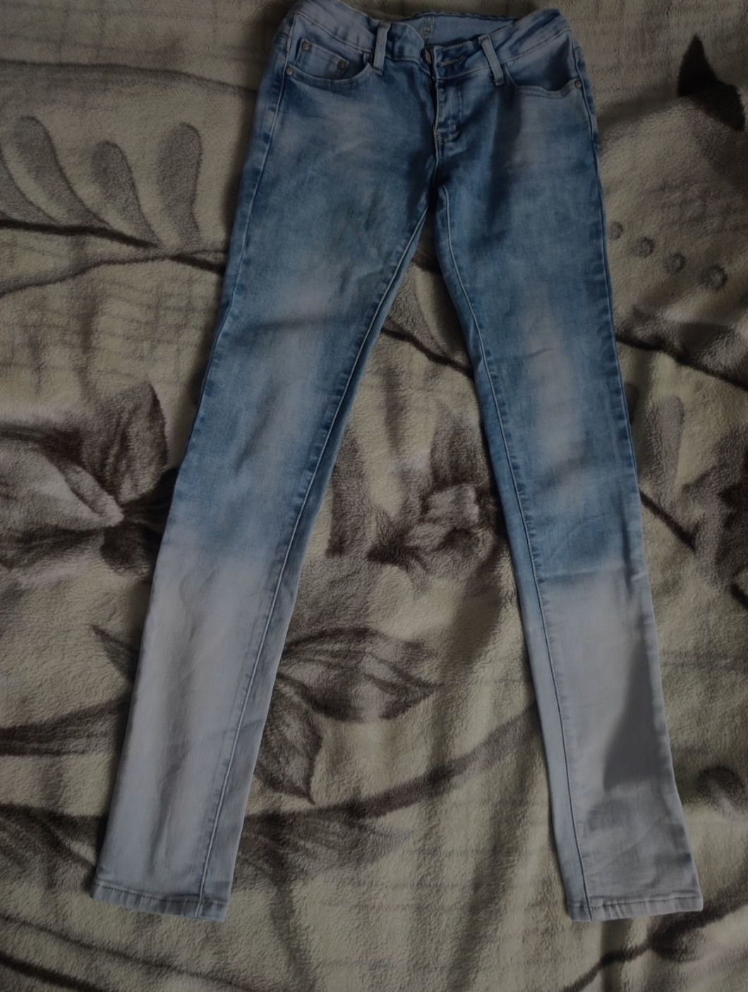 Spodnie damskie jeansowe