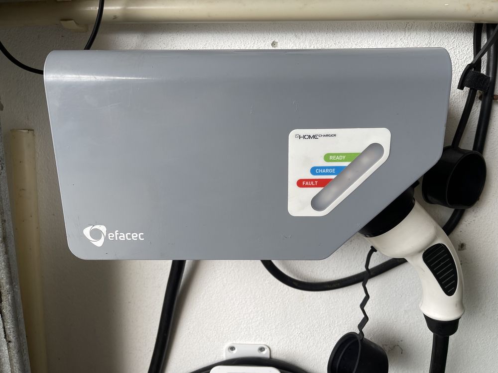 Walbox Home charger Efacec